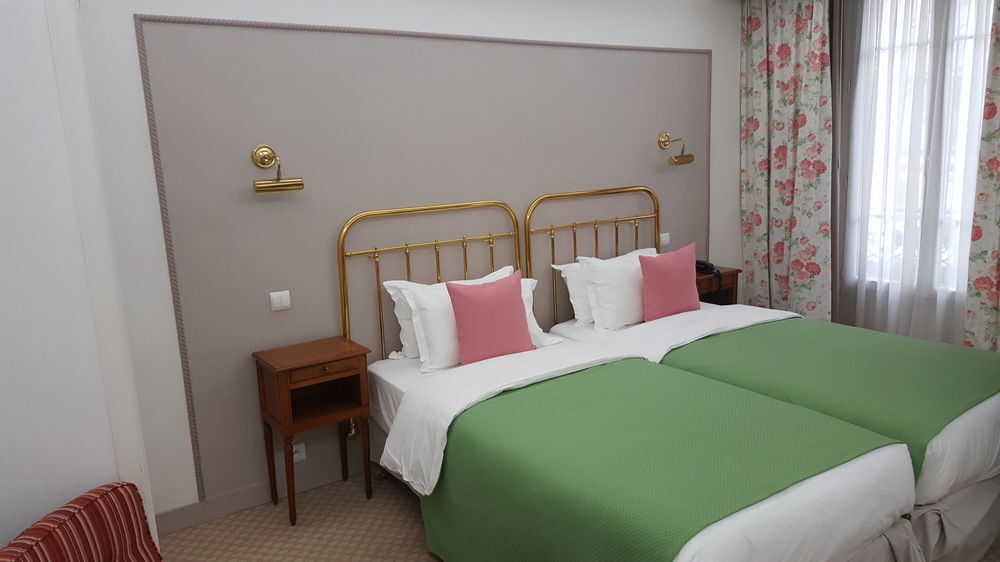 Camille Tapestry Collection By Hilton 4*