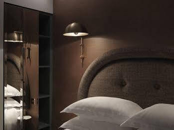Grand Pigalle Experimental 4* Parigi