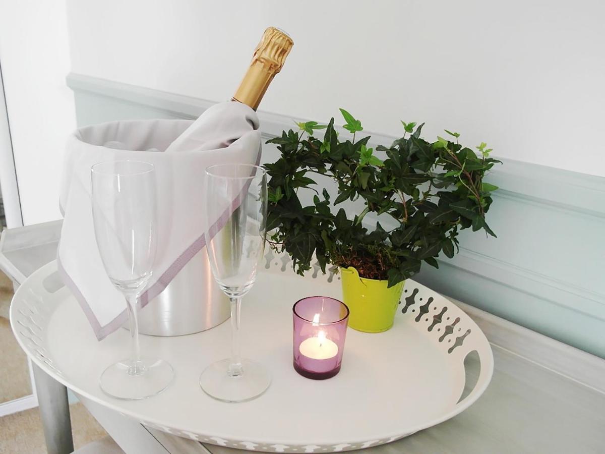 D : Louvre Elegant Bed & Breakfast Parigi