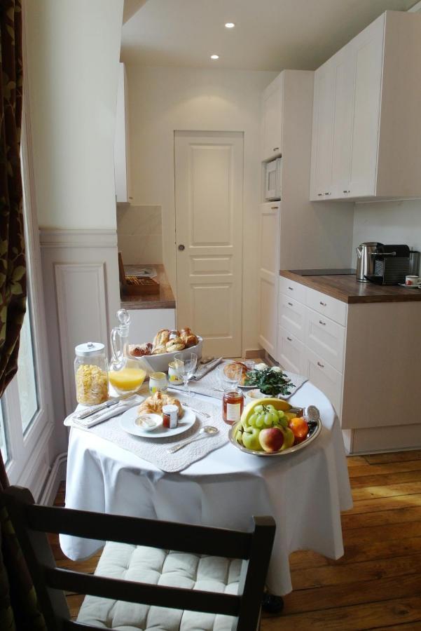Bed & Breakfast D : Louvre Elegant