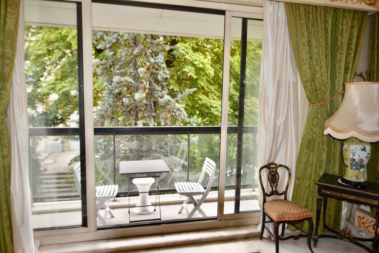 Apartment Arc De Triomphe - Foch Palace Paris