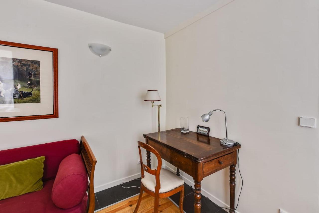 Unit 008 Saint Germain Des Pres Apartment Paris