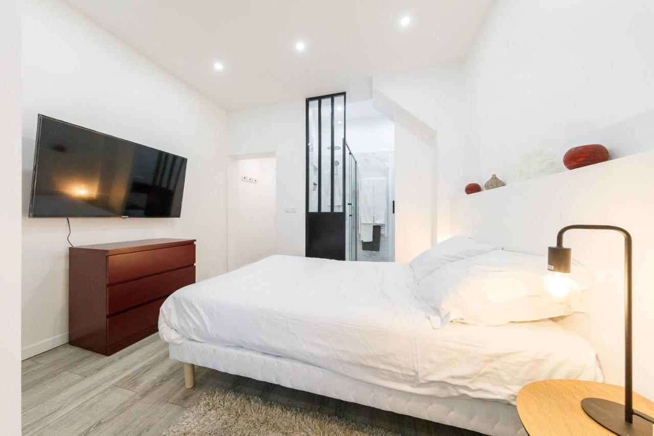 Luxurious And Cosy In The Center Of 14 Appartamento