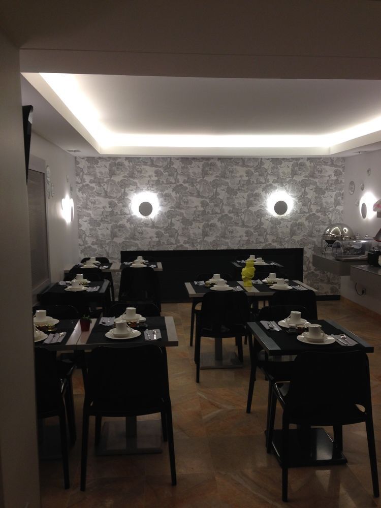 Hotel Sèvres Saint Germain Parigi