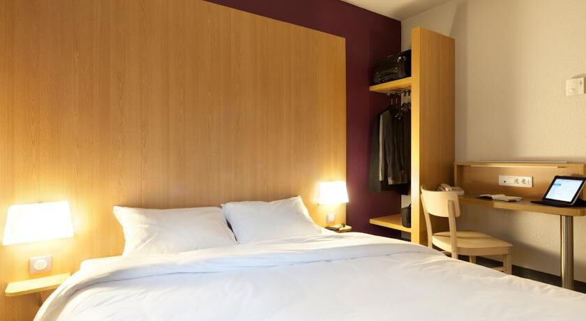 Porte Des Lilas 2* Parigi