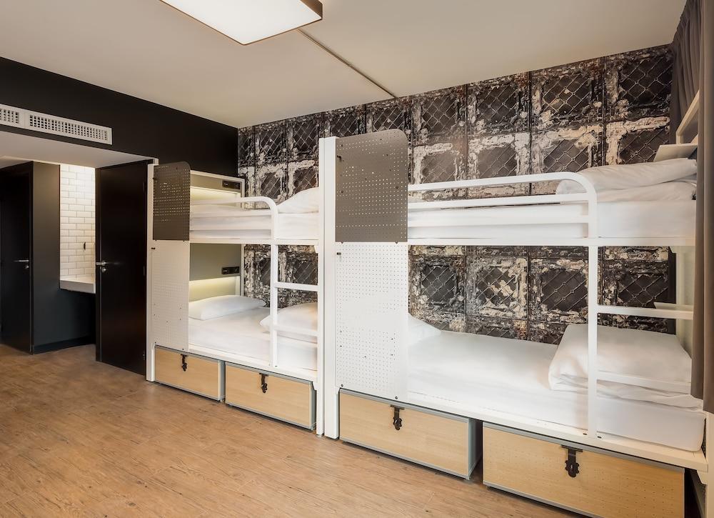 Generator Hostel Paris
