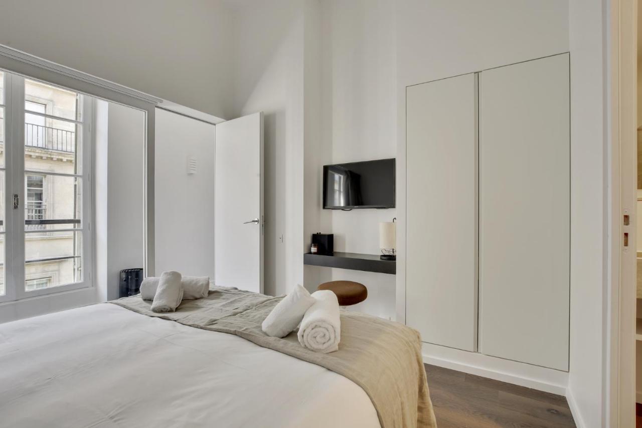 Modern 3bdr/3bath - Louvre Museum/tuileries Appartamento *