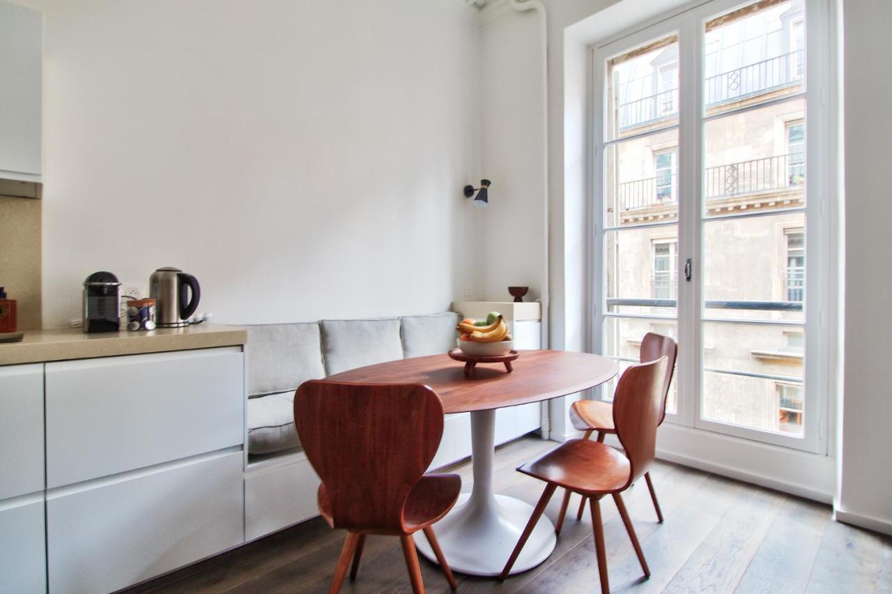 Appartamento Modern 3bdr/3bath - Louvre Museum/tuileries Parigi