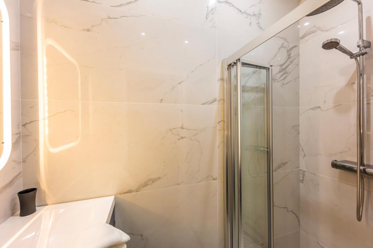 Apartment Brand New Apartment- Bastille District