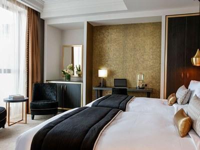Niepce Paris, Curio Collection By Hilton Hotel Parigi