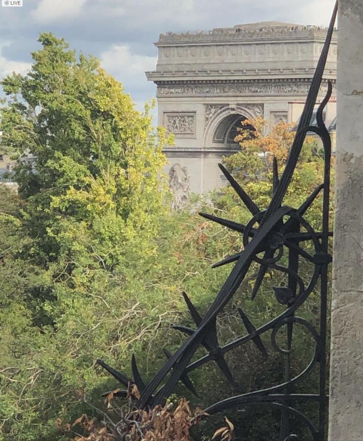 Arc De Triomphe - Foch Palace Apartment *