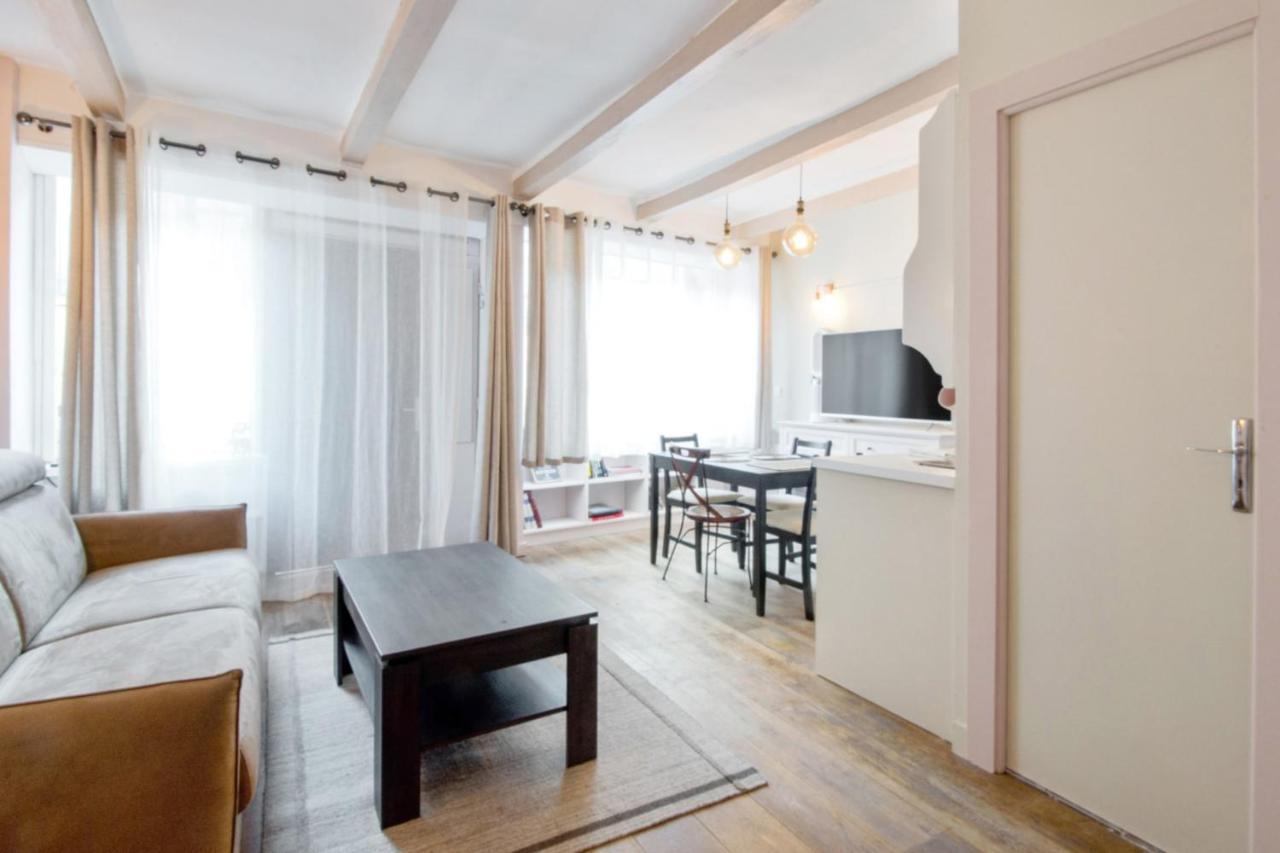 Luminous One-bedroom In The Center Of In Marais District - Welkeys