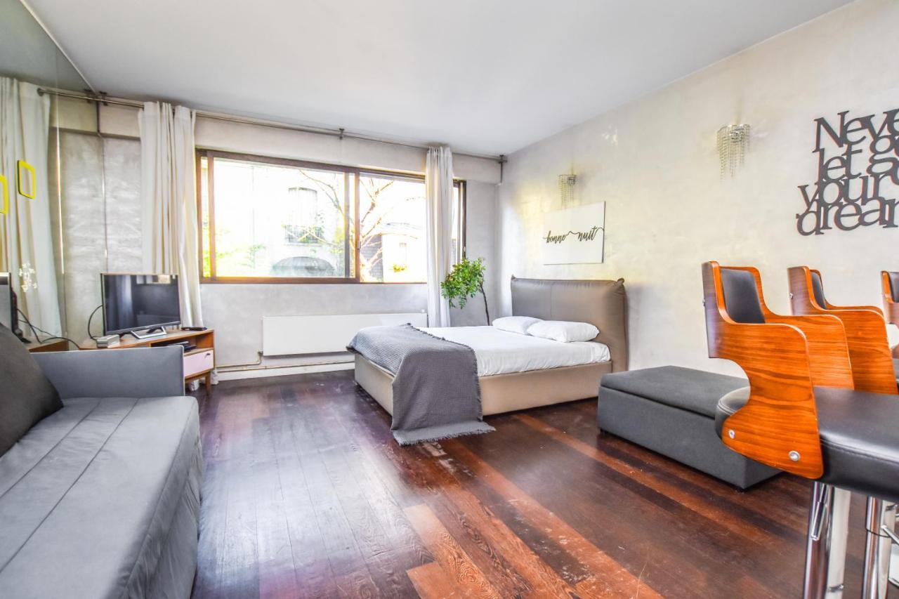 Luxe Exceptionnel, Avenue Foch *