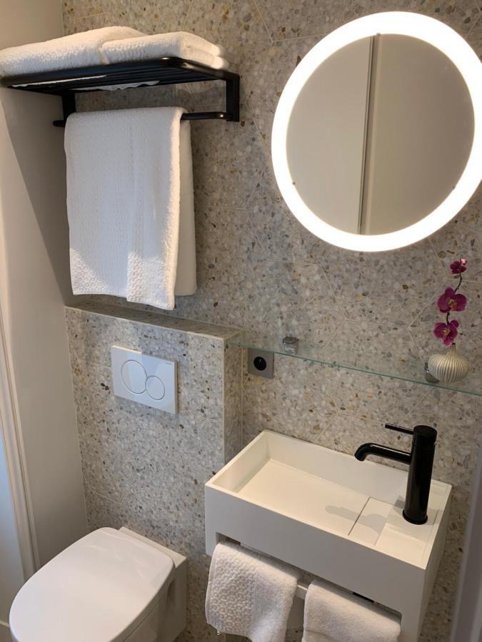 Bed & Breakfast Rivoli Notre Dame D'hotes Private Parigi