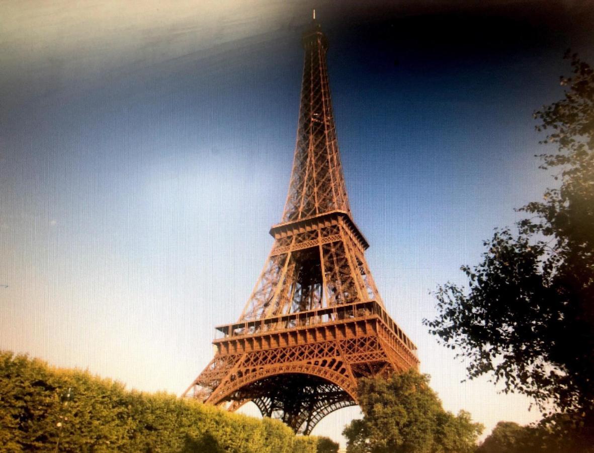 Apartment New Etoile Arc De Triomphe Renovated March 24 Paris