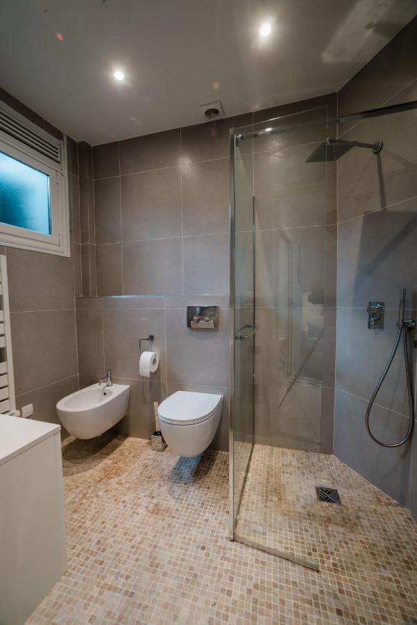 Appartamento Cocteau : Au Coeur De La Rive Gauche, Neuf, Design, 2/4/6 Personnes *