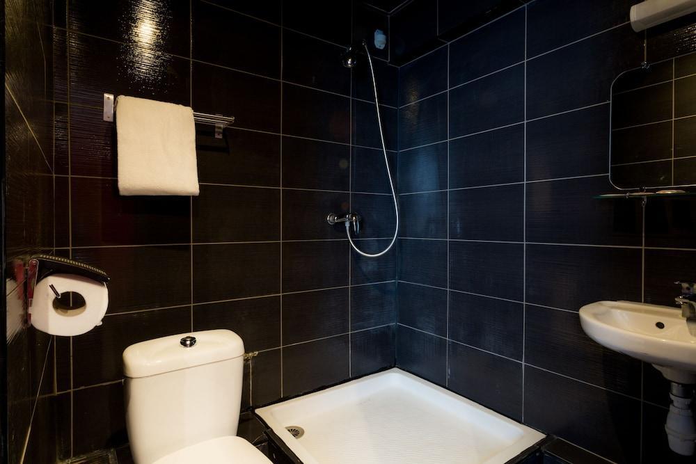 Hotel Hipotel Belleville Gare De L'est Parigi