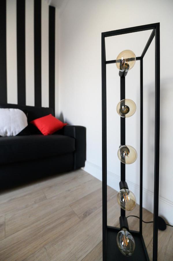 Appartamento Daumier - New 2 Bdrs Flat Near La Seine