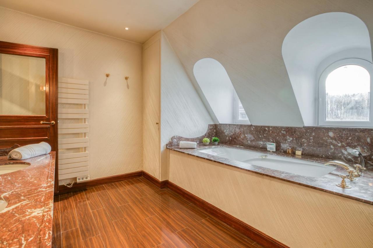 Sweet Inn - Montaigne * Parigi