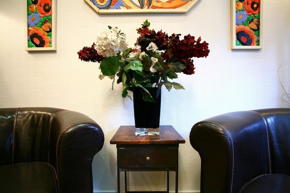 Hotel Du Parc Montsouris 3*