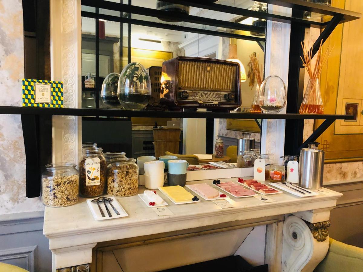1er Etage Sopi-montmartre Hotel Parigi