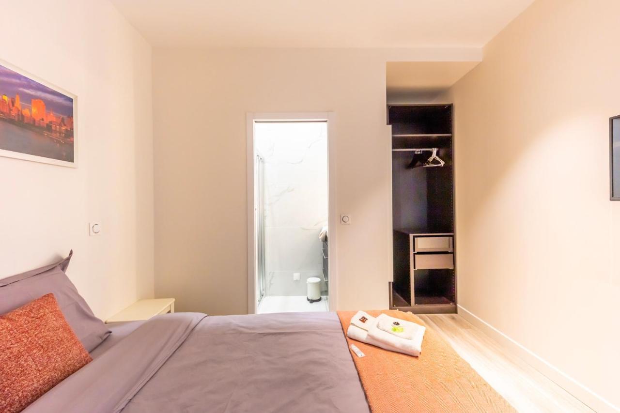 Brand New Apartment- Bastille District