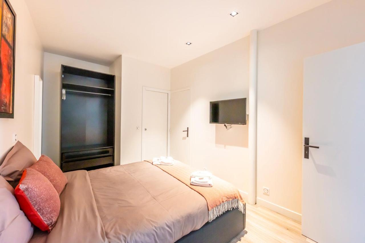 Brand New Apartment- Bastille District
