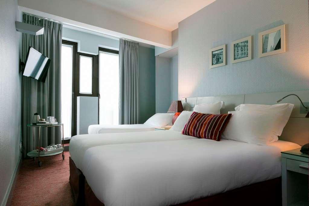 Bastille Hotel