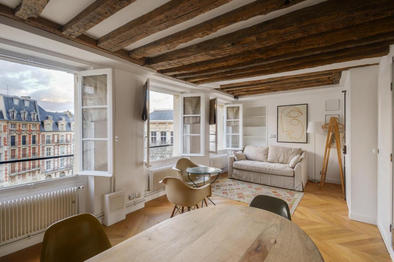 Appartamento Cosy & Bright Under The Beams On Place Dauphine Id 319 *