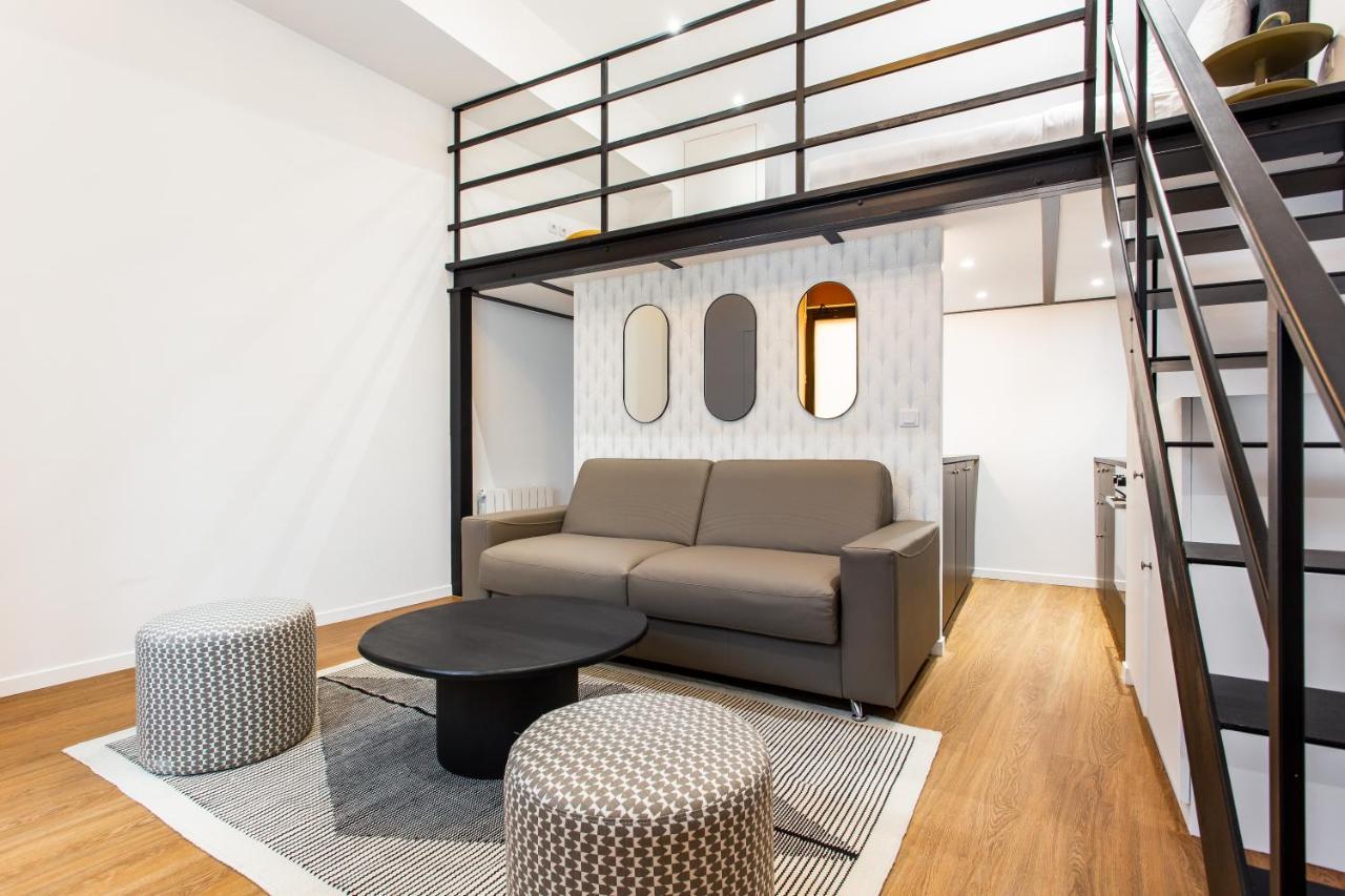 Luxury Loft In Apartment *