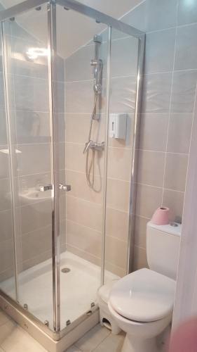 De Menilmontant Hotel 3*