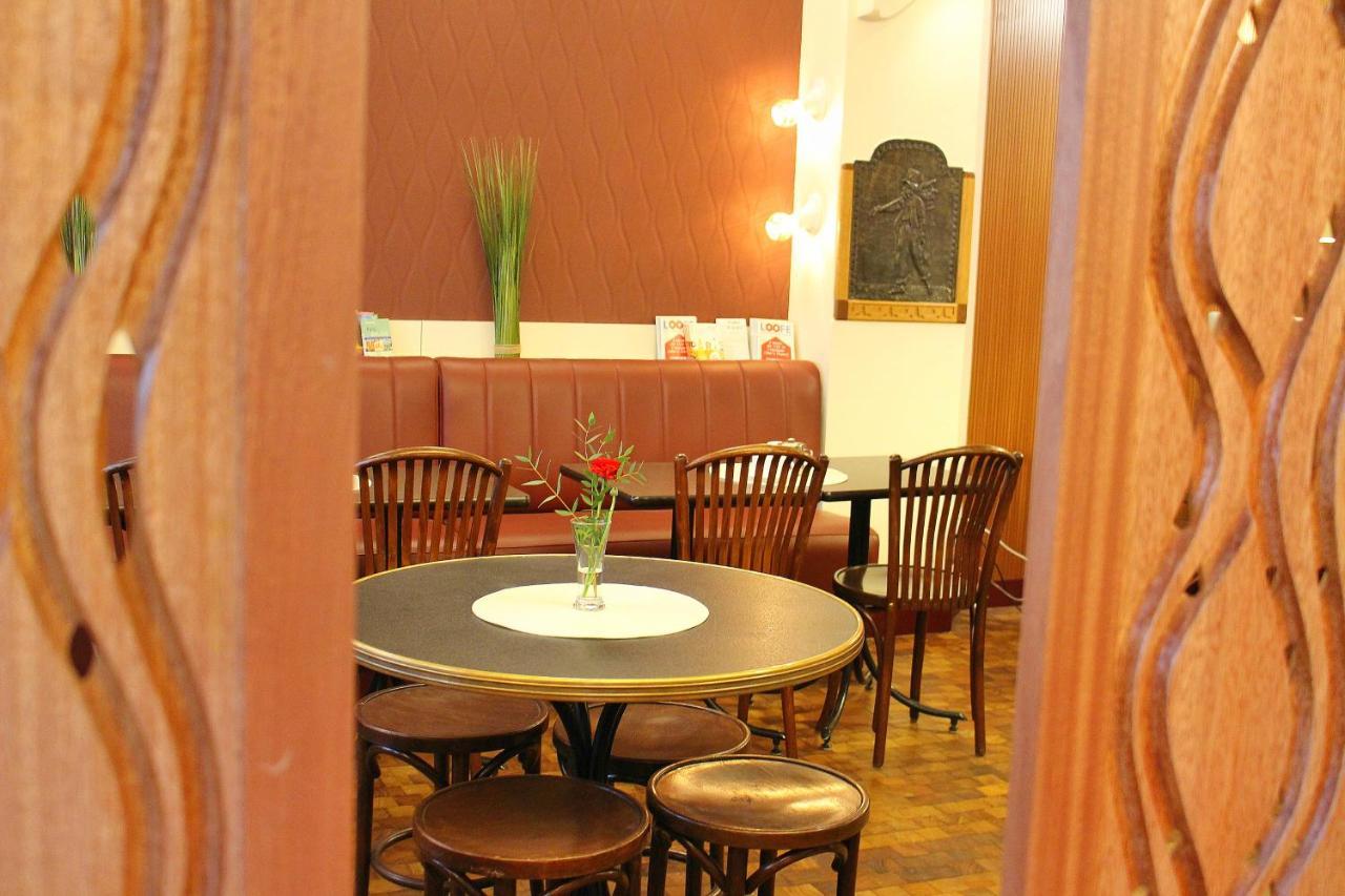 Hotel Marignan Parigi