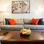 Le Marais Republique City Apartment