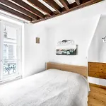 Apartment Pompidou By B\'Your Home