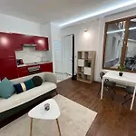 Appartement 2 Pieces Arc De Triomphe