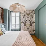 Brand New Luxury Flat In Parc Monceau - Batignolles