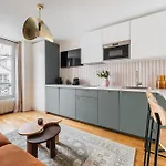 Brand New Luxury Flat In Parc Monceau - Batignolles
