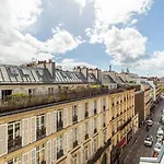 Guestready - Chic Nest Near Arc De Triomphe