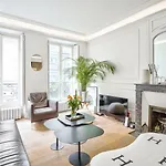 Trocadero - Genuine Apartment