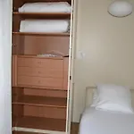 La Villa D\'Auteuil, Paris 16, Renovee