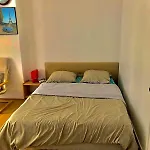 Cosy Apartment In Paris