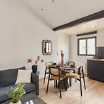 Apartment Le Marais By Studio Prestige