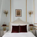 Luxury 2 Bedroom Apartment - Louvre