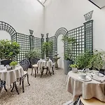 Villa Eiffel Mademoiselle