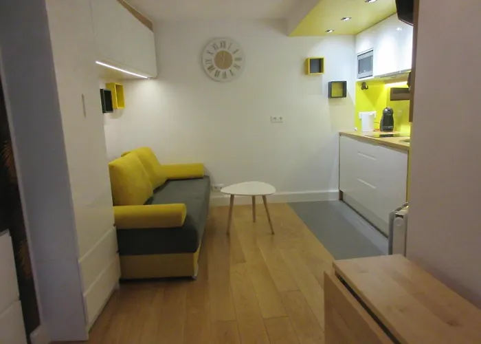 Cosy Studio Of 17 Square Meters At Place Monge 75005