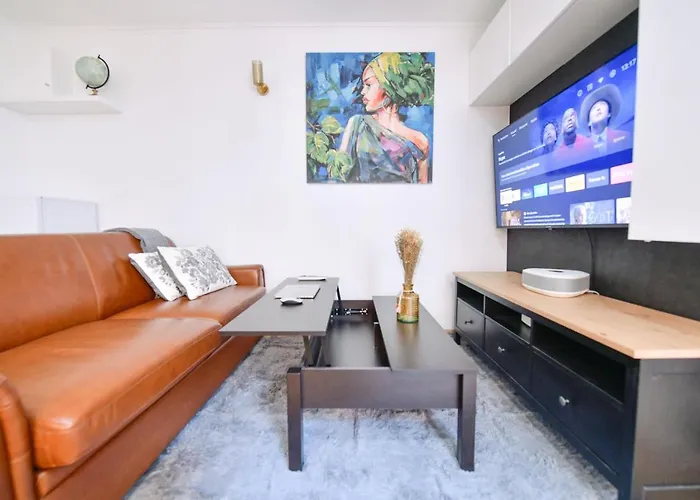 Paris La Villette - Charming Apartment 2 Rooms
