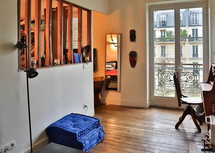Chaleureux Studio Parisien