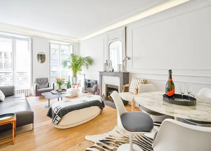 Trocadero - Genuine Apartment