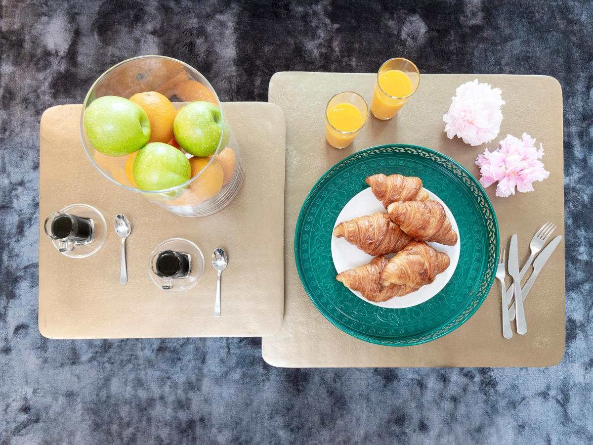 Appartamento Livinparis - Luxury 4 Bedrooms Le Marais I *