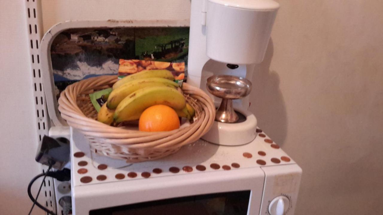In - Nice Charming Studette For 1guesteart Of Old Fantastic Location Notre Dame Guest house Paris